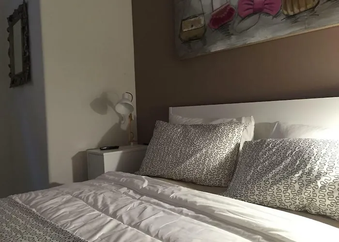 Apartment Cris - Close To Vatican - Centre&stadiumarea Rom